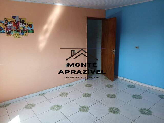 #242 - Casa para Venda em Suzano - SP - 2