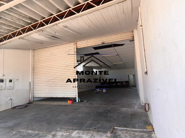 Salão Comercial para Locação em Suzano - 2