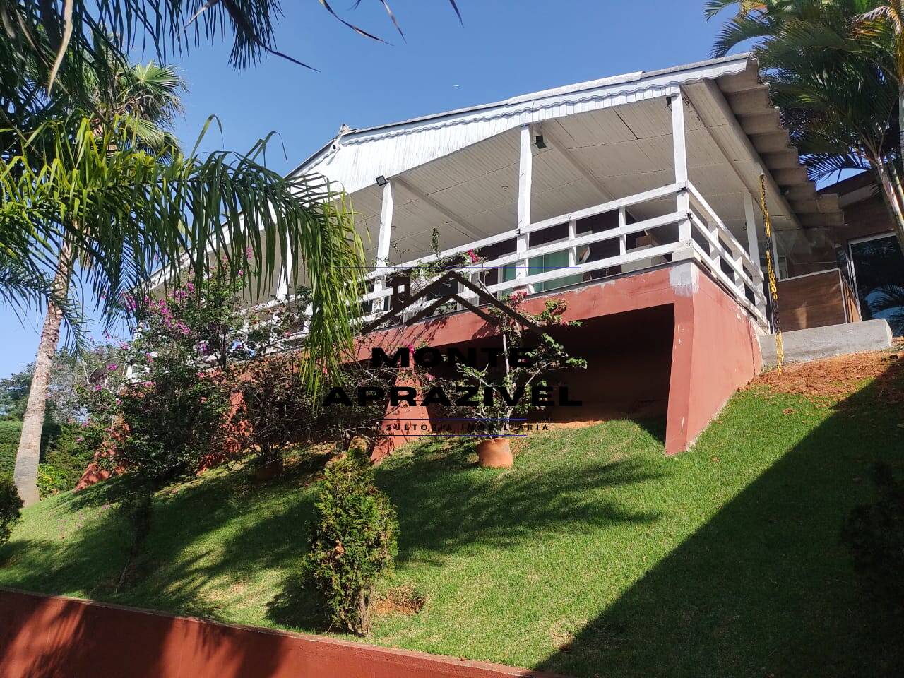Chácara à venda com 3 quartos, 300m² - Foto 18