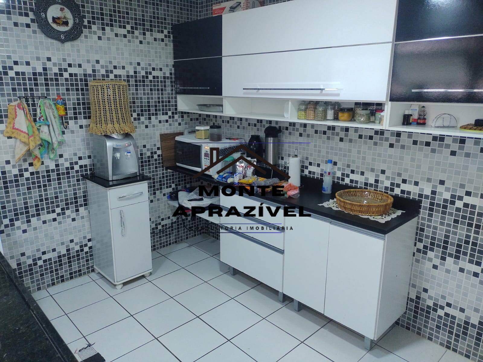 Chácara à venda com 3 quartos, 300m² - Foto 16