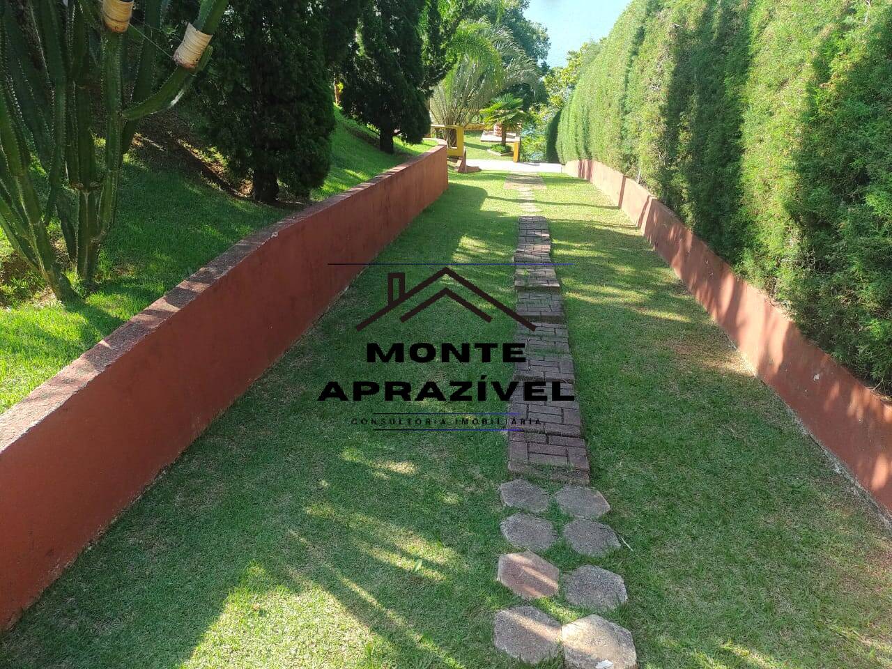 Chácara à venda com 3 quartos, 300m² - Foto 27