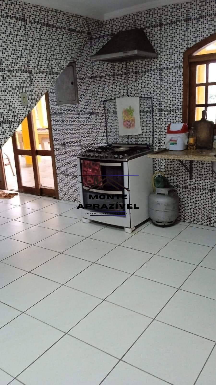 Chácara à venda com 5 quartos, 2000m² - Foto 14