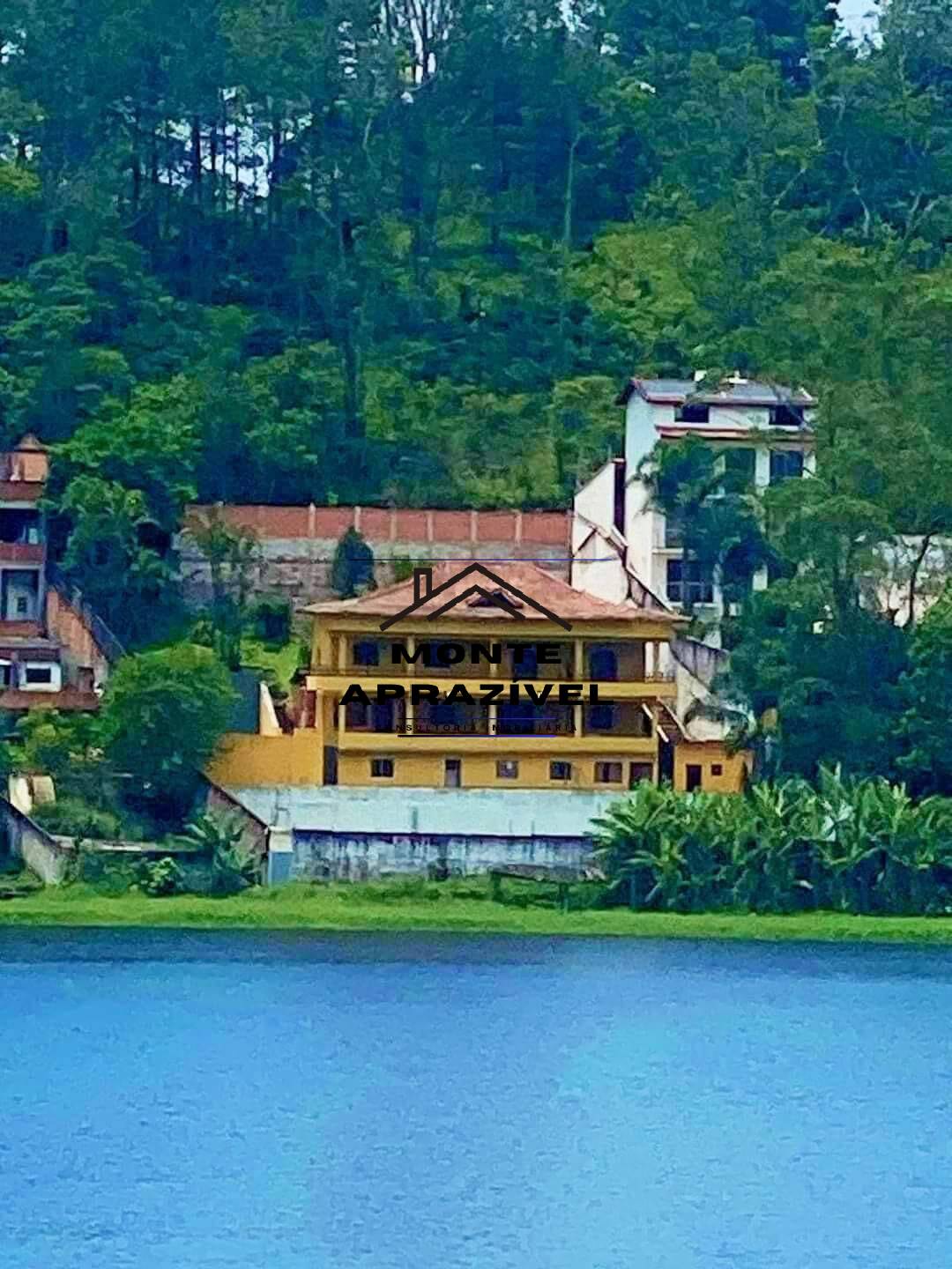 Chácara à venda com 5 quartos, 2000m² - Foto 1