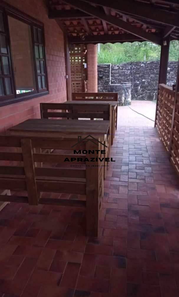 Chácara à venda e aluguel com 2 quartos, 2530m² - Foto 12