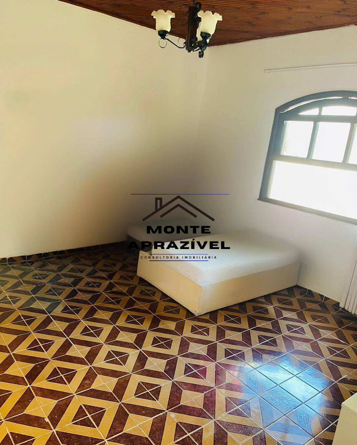 Chácara à venda com 4 quartos, 12000m² - Foto 18