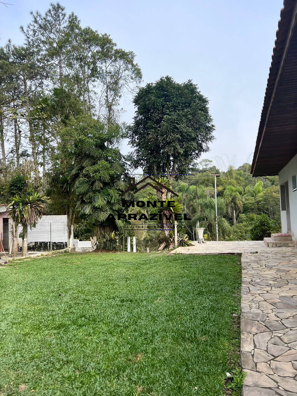 Chácara à venda com 3 quartos, 3000m² - Foto 5