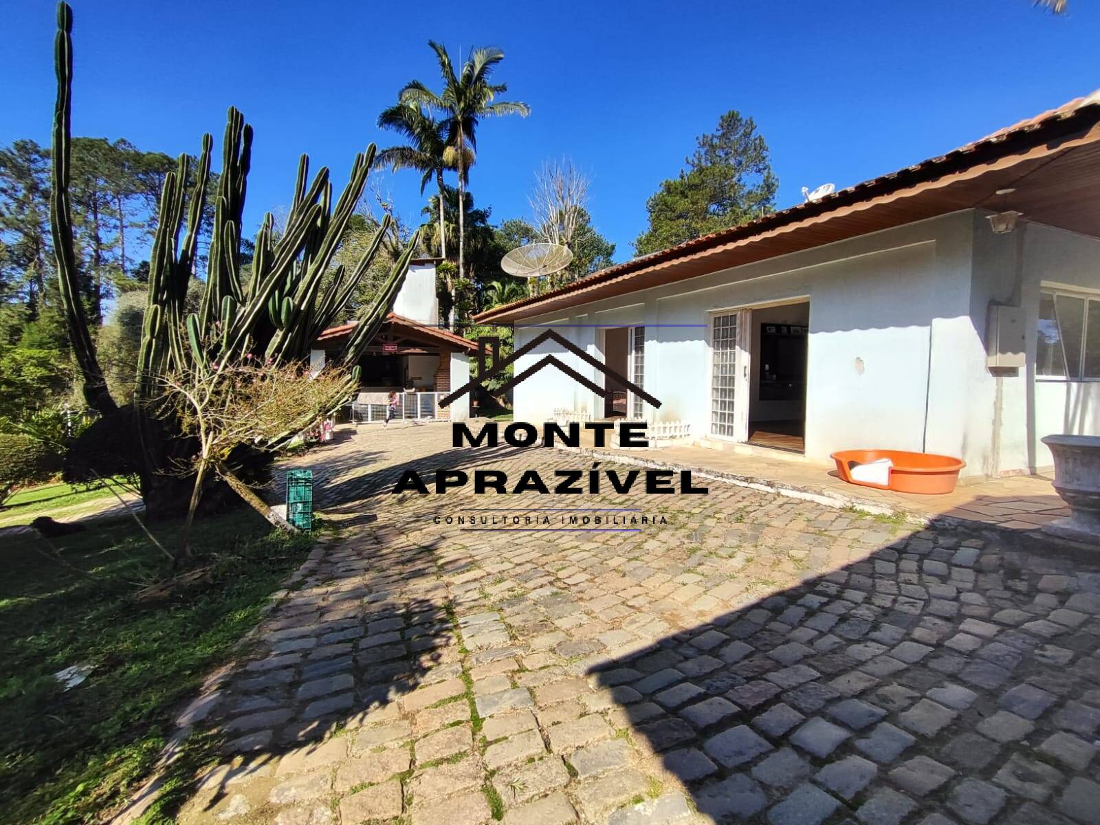 Chácara à venda com 3 quartos, 3000m² - Foto 17