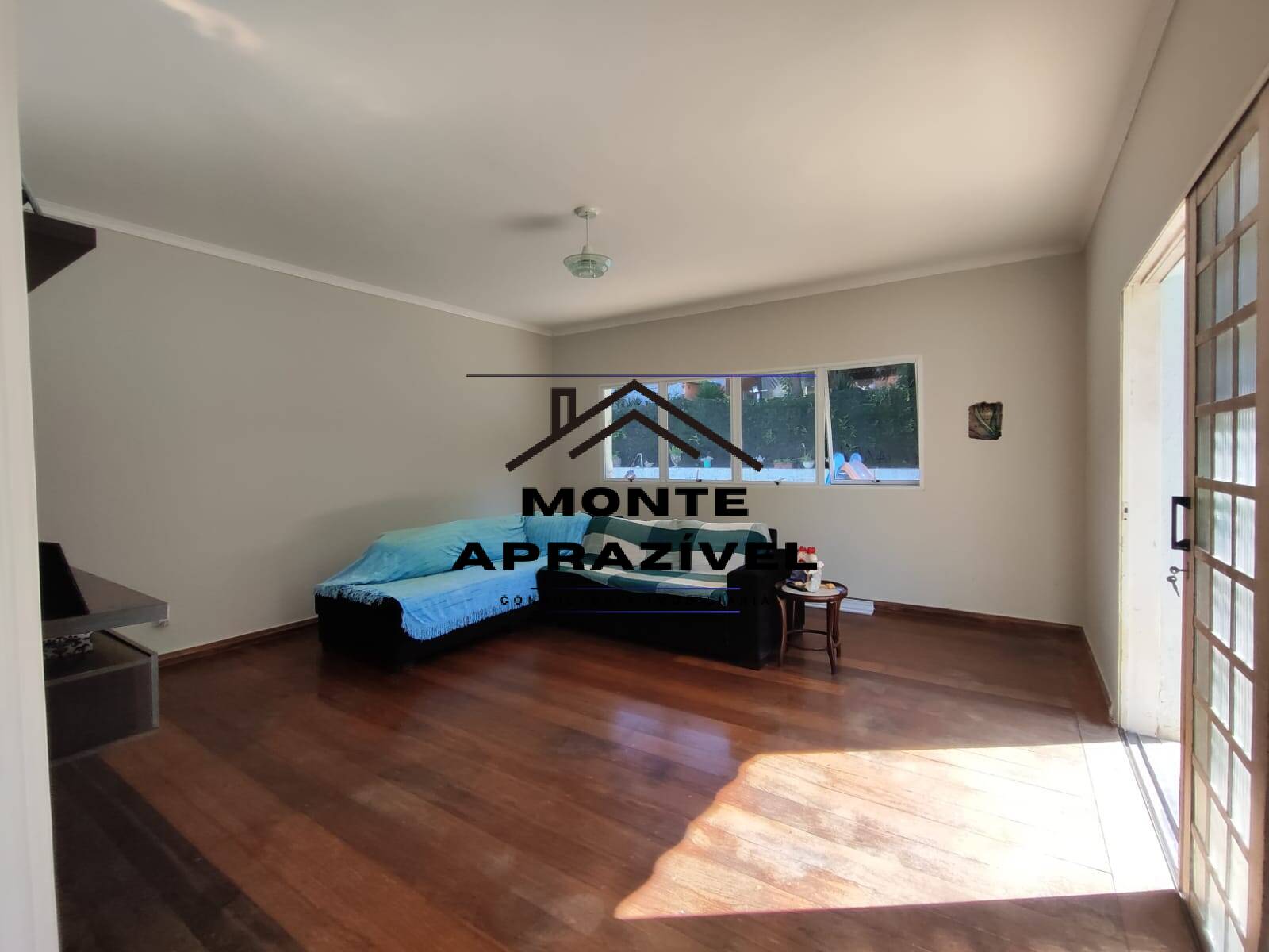 Chácara à venda com 3 quartos, 3000m² - Foto 27
