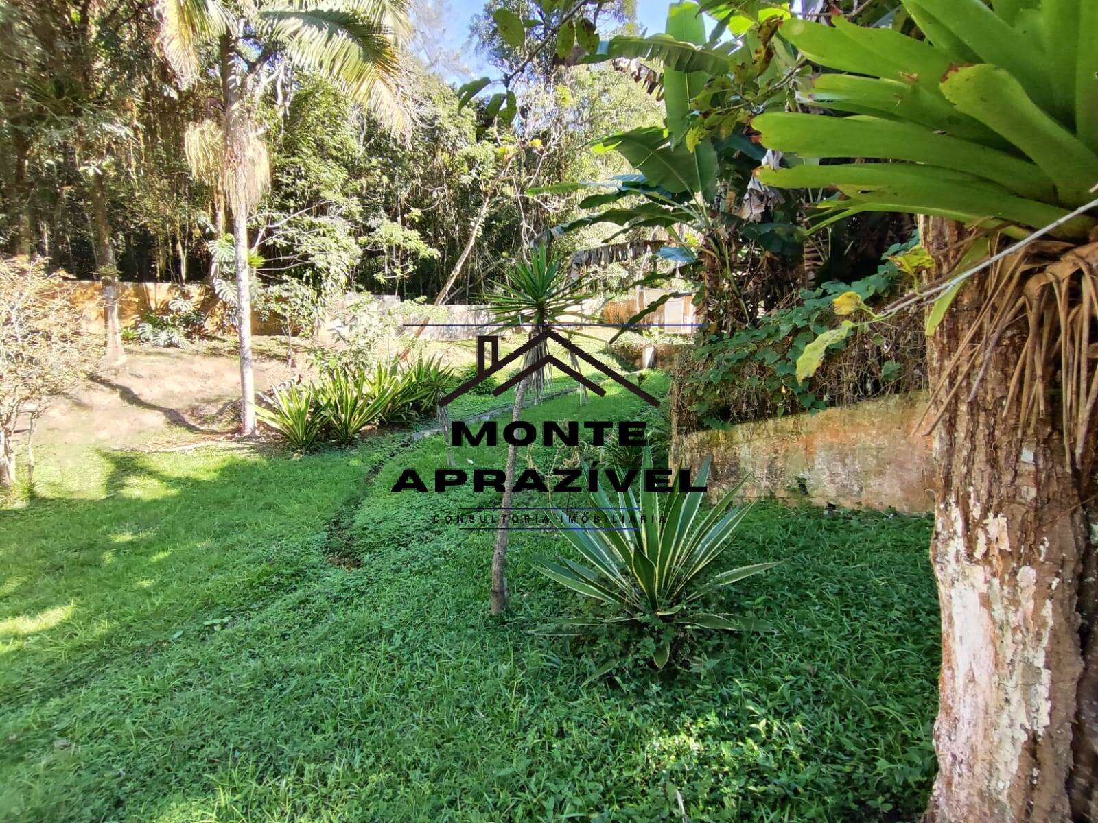 Chácara à venda com 3 quartos, 3000m² - Foto 33