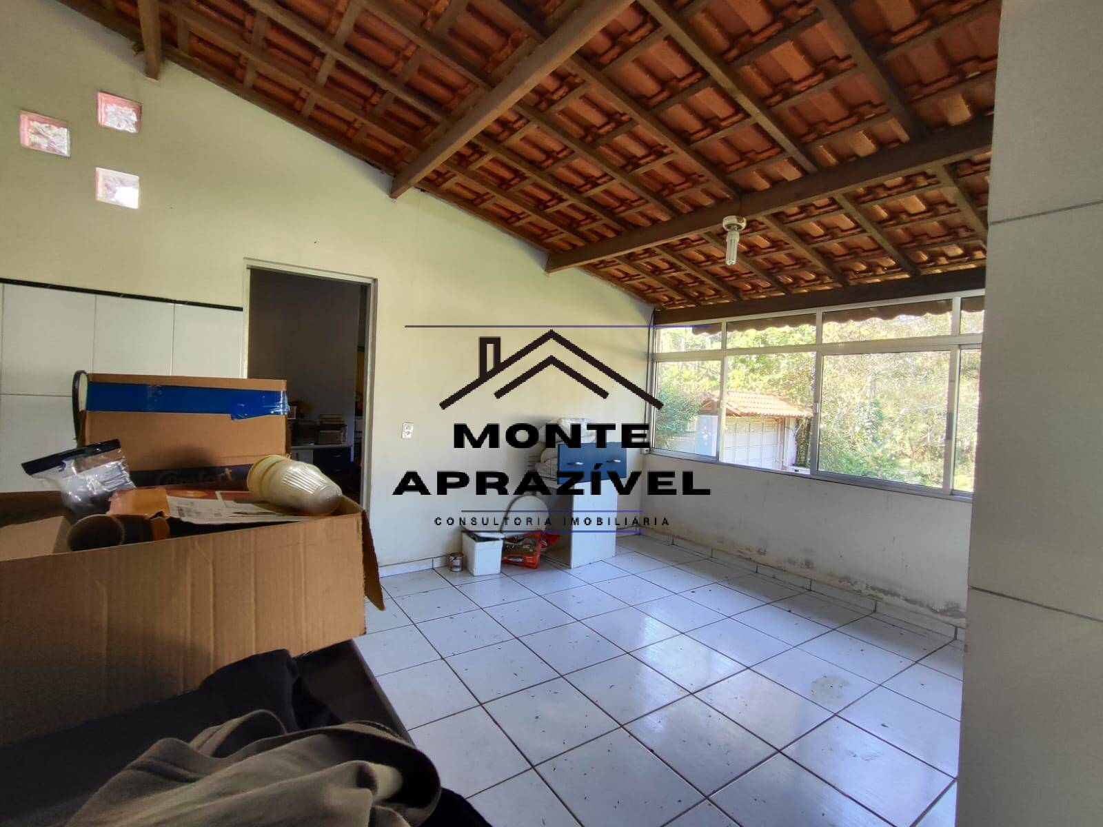 Chácara à venda com 3 quartos, 3000m² - Foto 34