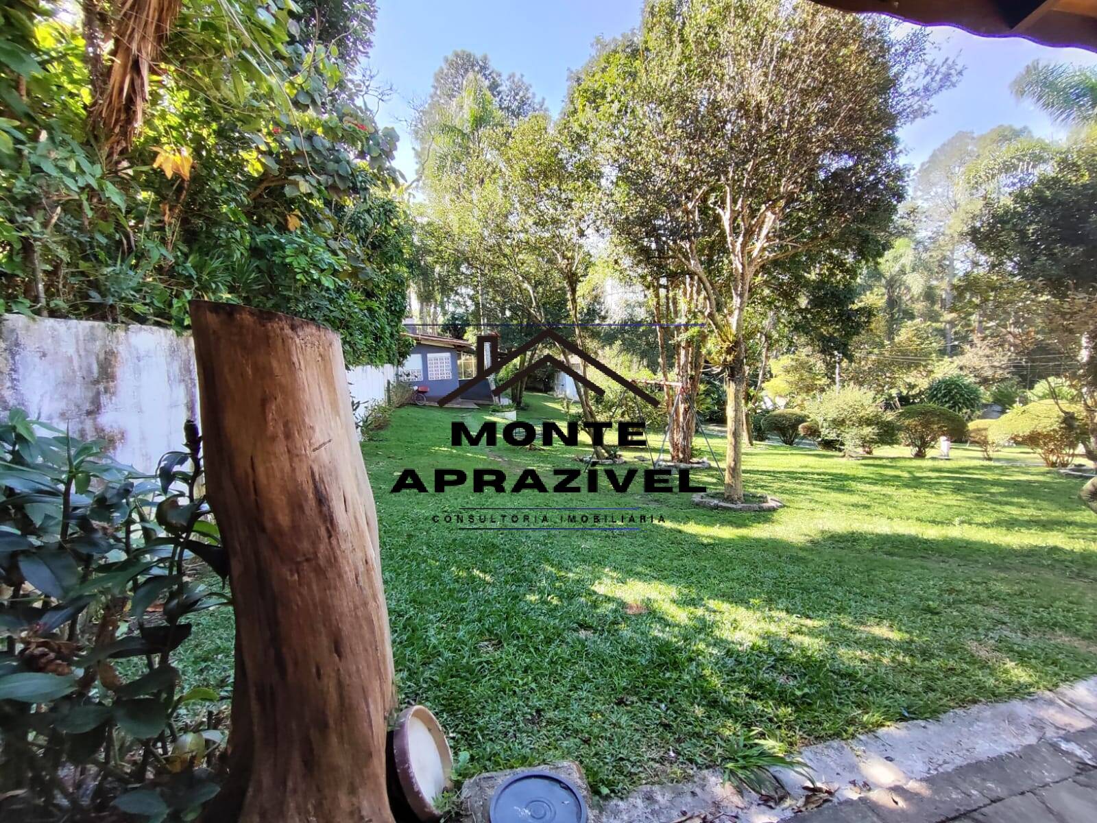 Chácara à venda com 3 quartos, 3000m² - Foto 41