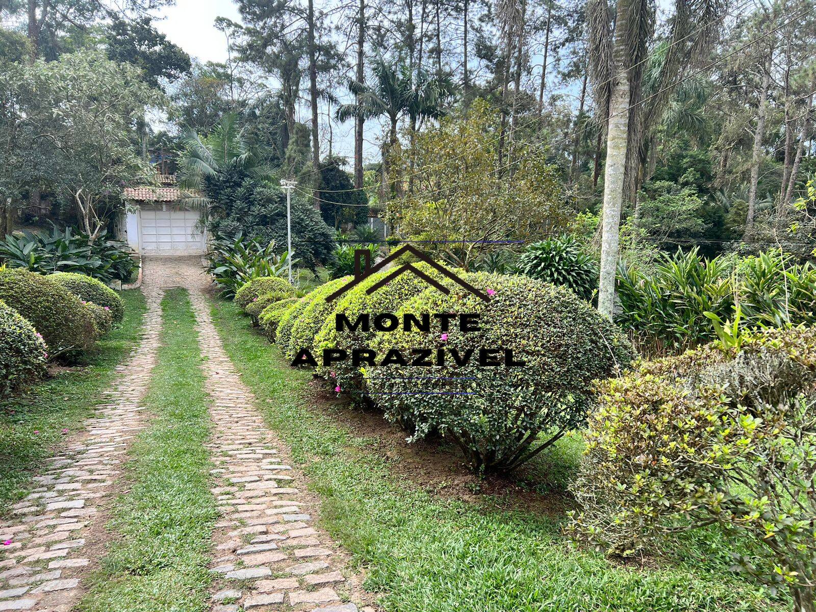 Chácara à venda com 3 quartos, 3000m² - Foto 40