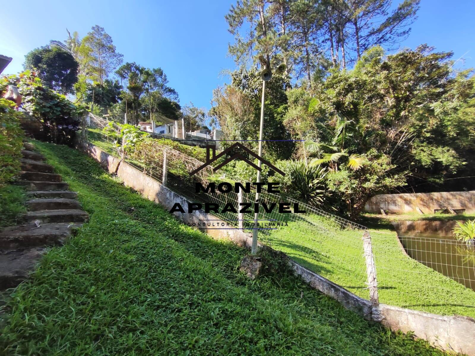 Chácara à venda com 3 quartos, 3000m² - Foto 59