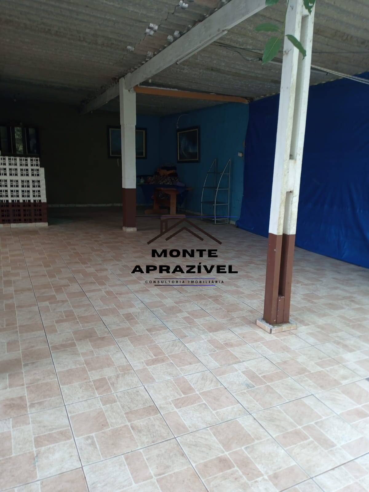 Chácara à venda com 3 quartos, 2141m² - Foto 32