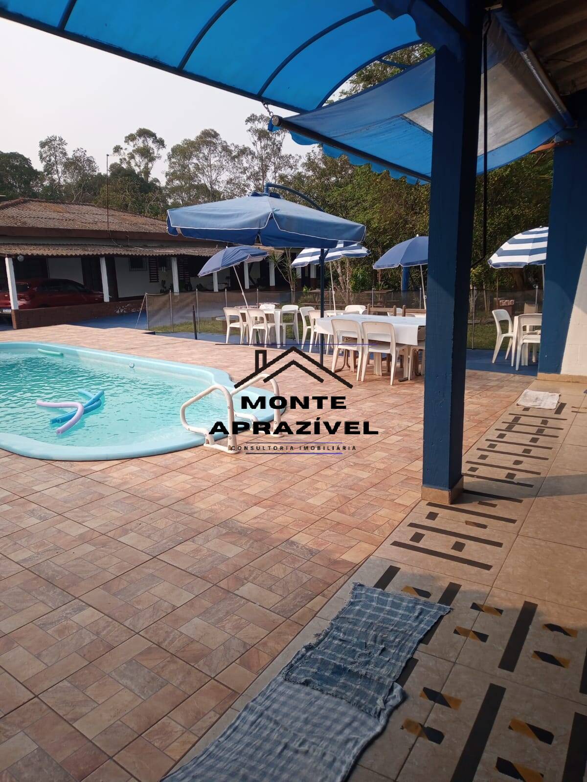 Chácara à venda com 3 quartos, 2141m² - Foto 45