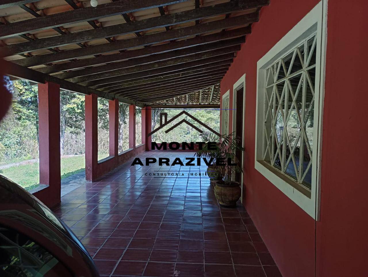 Chácara à venda e aluguel com 5 quartos, 5000m² - Foto 10