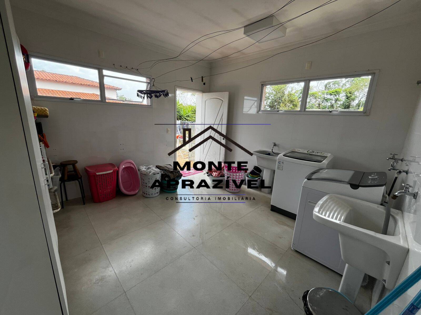 Casa à venda com 4 quartos, 2000m² - Foto 37