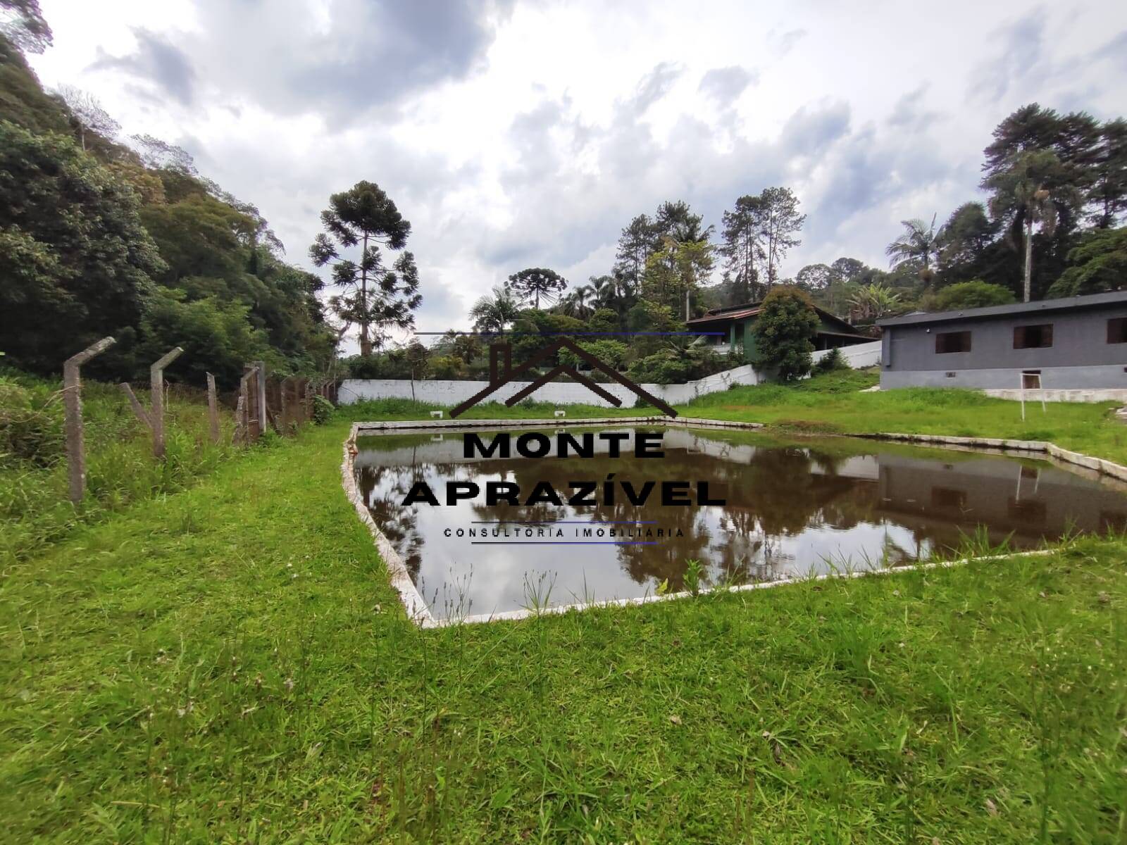 Chácara à venda e aluguel com 5 quartos, 9800m² - Foto 7