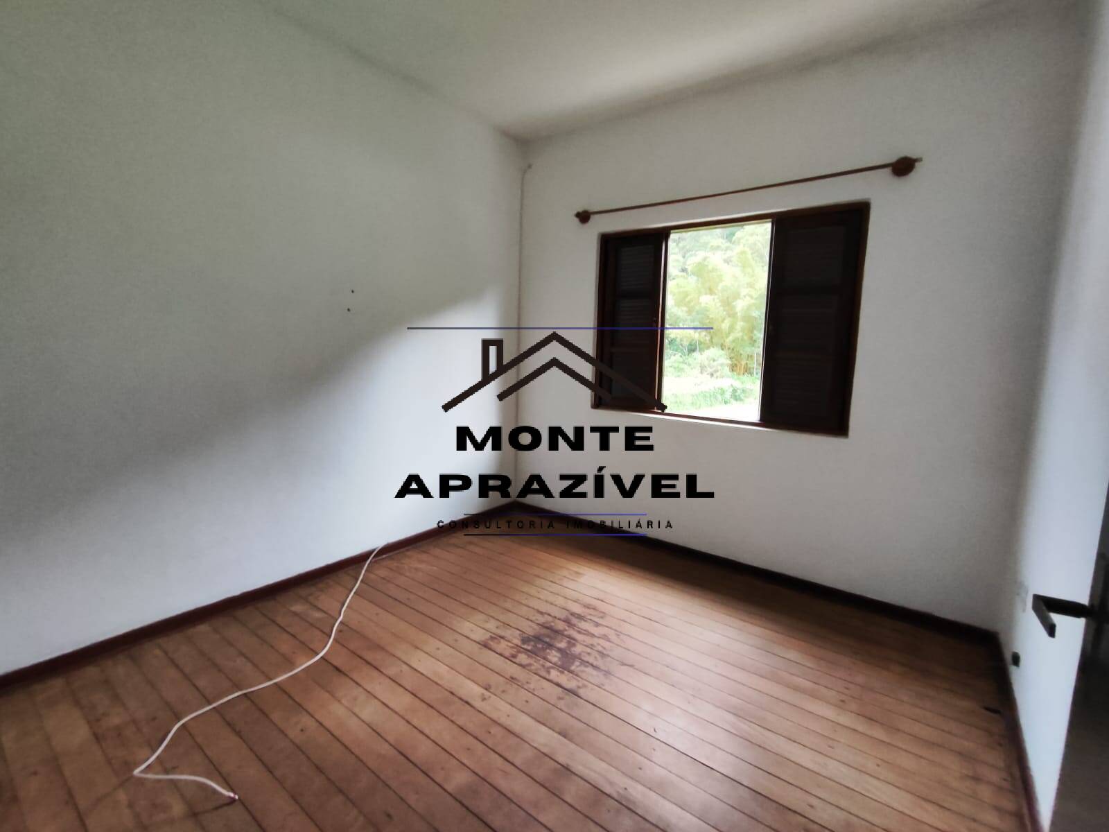 Chácara à venda e aluguel com 5 quartos, 9800m² - Foto 11