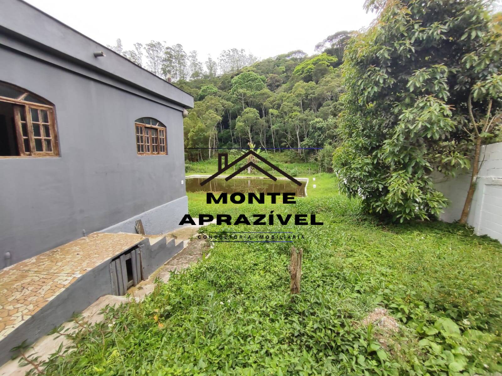 Chácara à venda e aluguel com 5 quartos, 9800m² - Foto 13