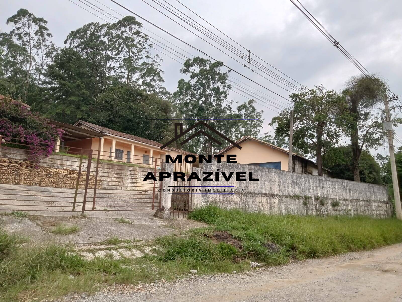 ÓTIMO SÍTIO 17 ALQUEIRES EM SUZANO