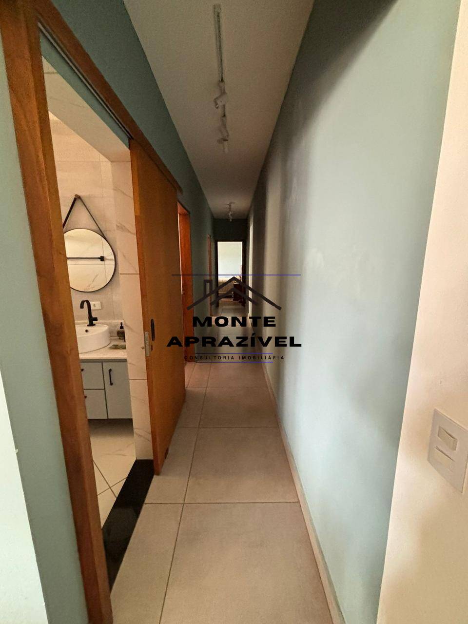 Chácara à venda com 4 quartos, 1180m² - Foto 3