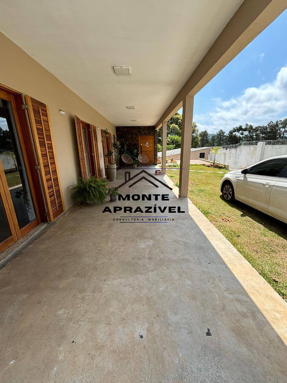 Chácara à venda com 4 quartos, 1180m² - Foto 9