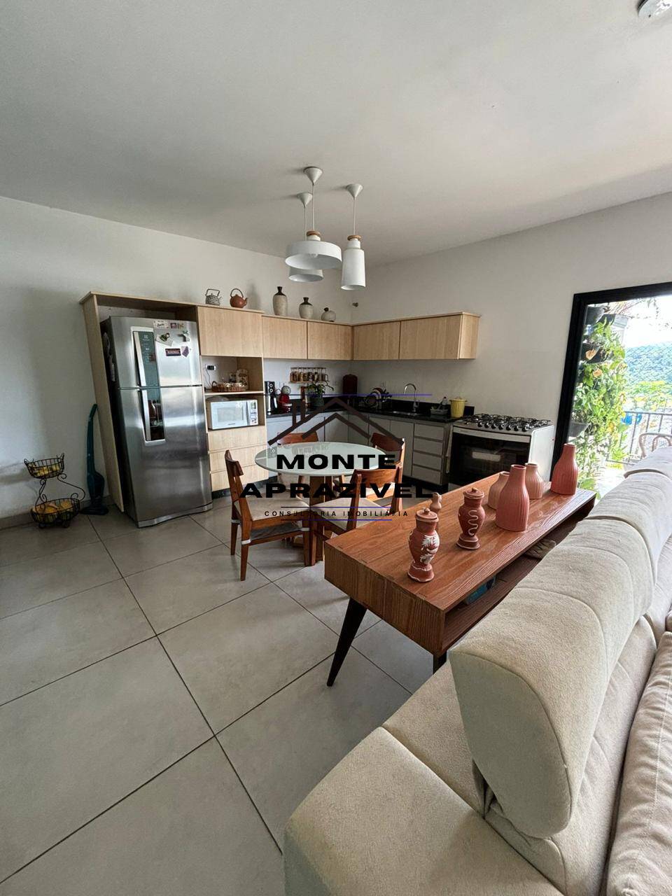 Chácara à venda com 4 quartos, 1180m² - Foto 4