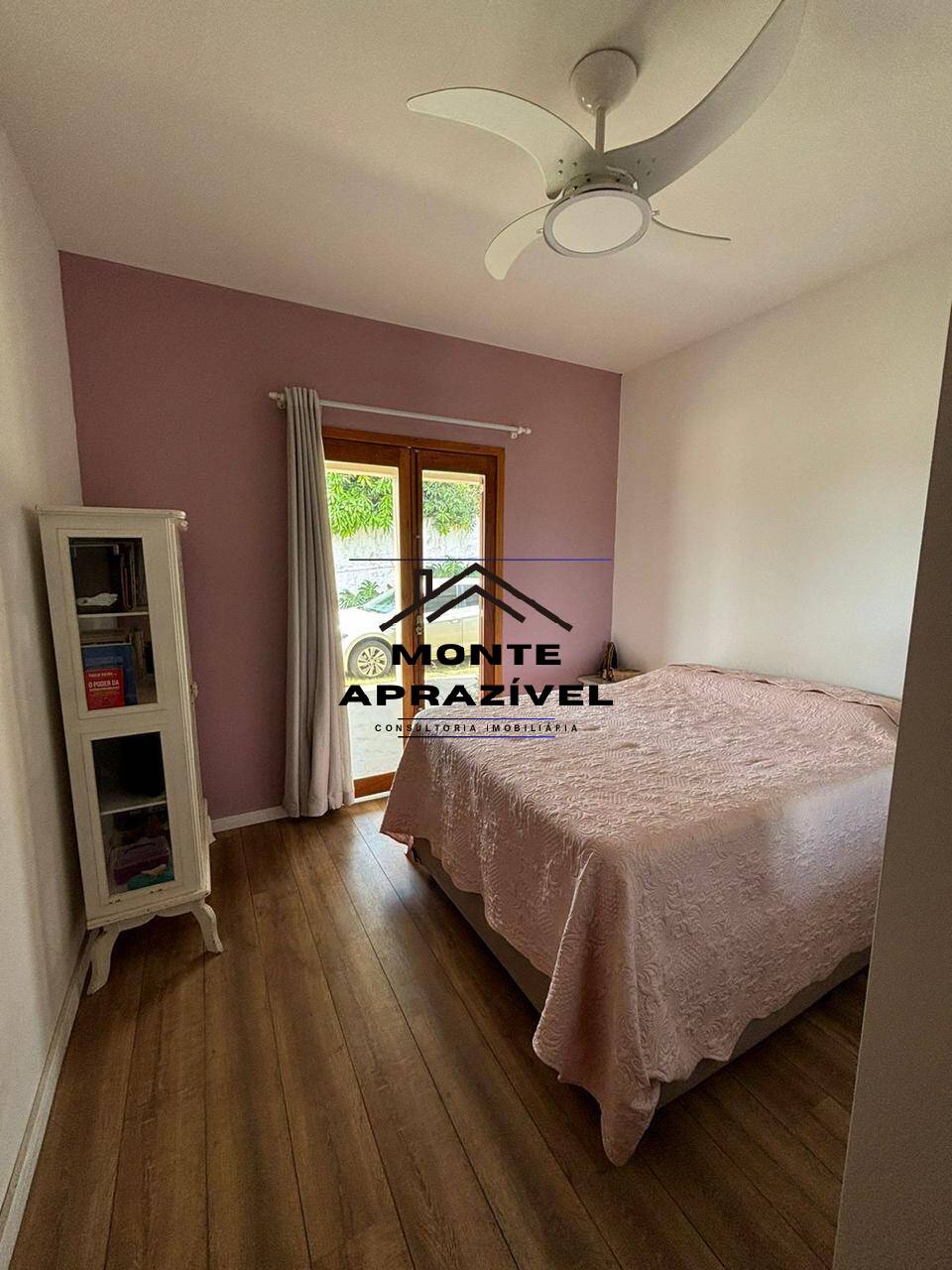Chácara à venda com 4 quartos, 1180m² - Foto 14