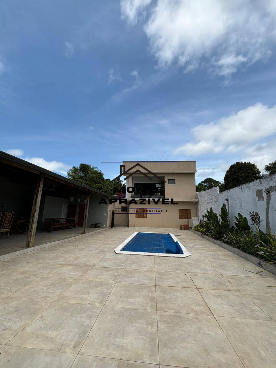Chácara à venda com 4 quartos, 1180m² - Foto 1