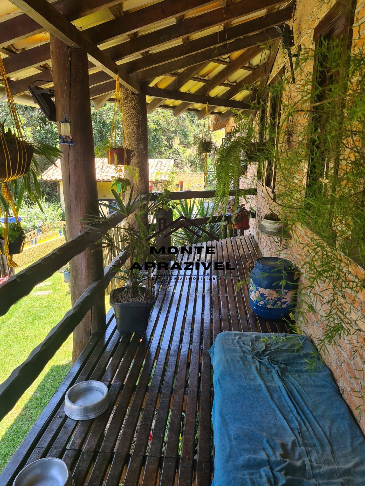 Chácara à venda com 3 quartos, 4500m² - Foto 6