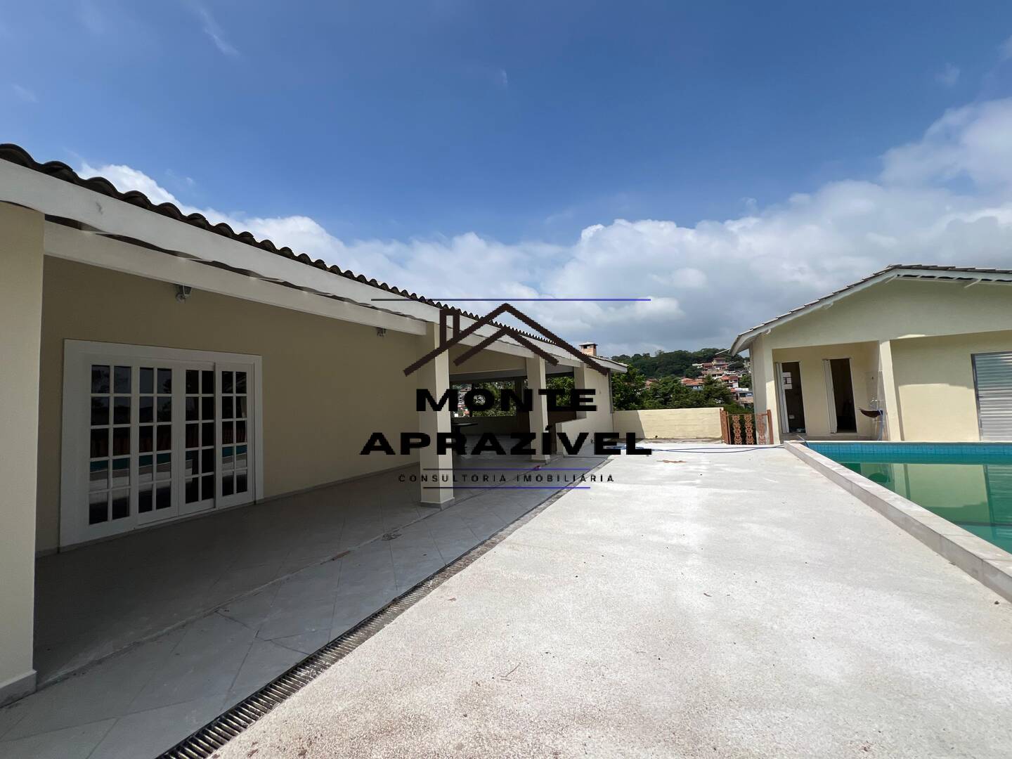 Chácara à venda e aluguel com 3 quartos, 4000m² - Foto 2