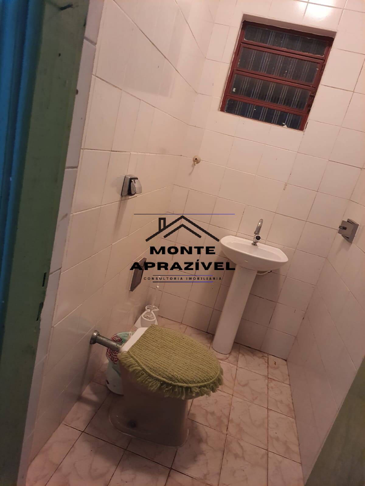 Chácara à venda com 4 quartos, 4300m² - Foto 2
