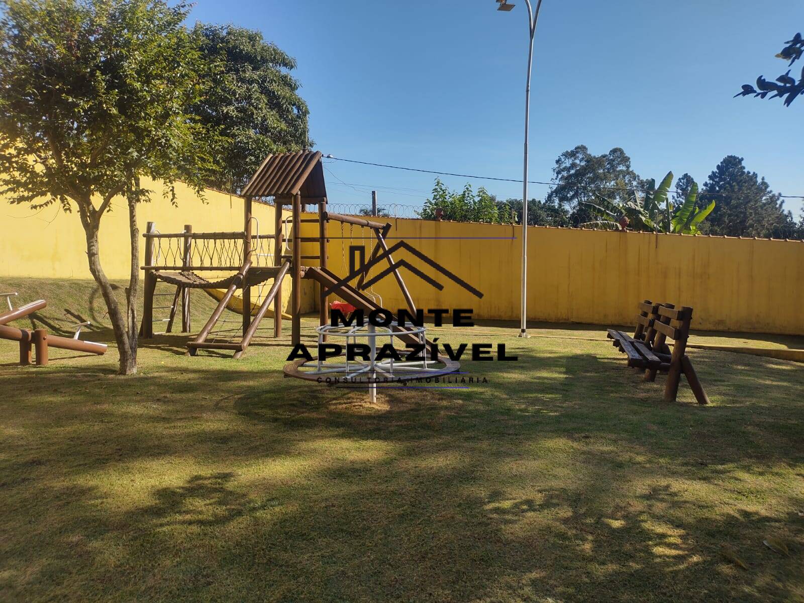 Chácara à venda com 3 quartos, 2000m² - Foto 13