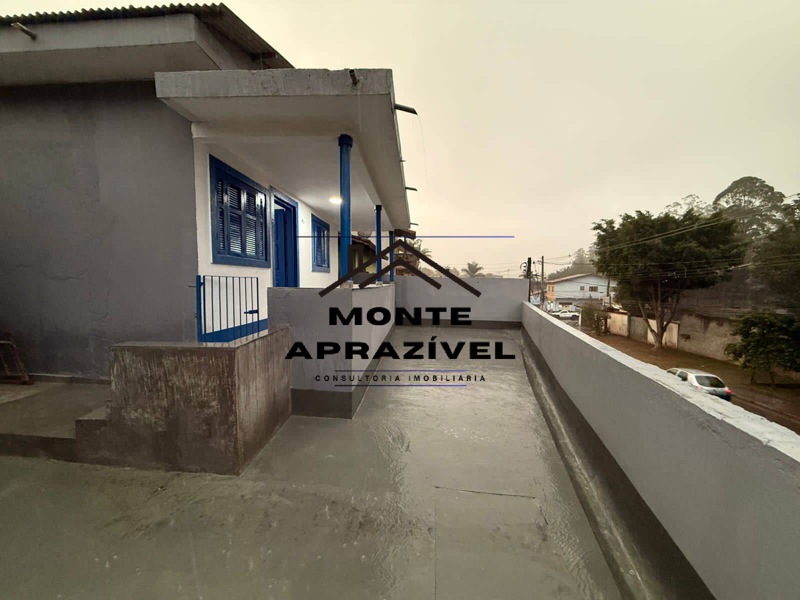 Casa para alugar com 1 quarto, 120m² - Foto 1