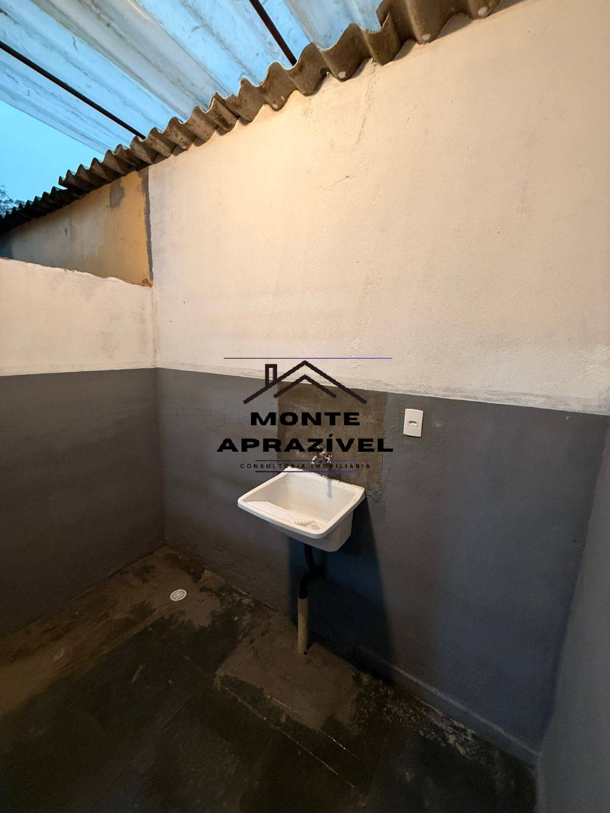 Casa para alugar com 1 quarto, 120m² - Foto 14