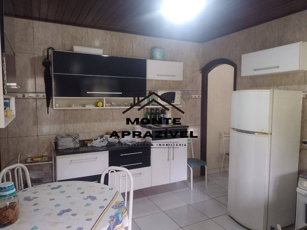 Chácara à venda com 2 quartos, 240m² - Foto 13