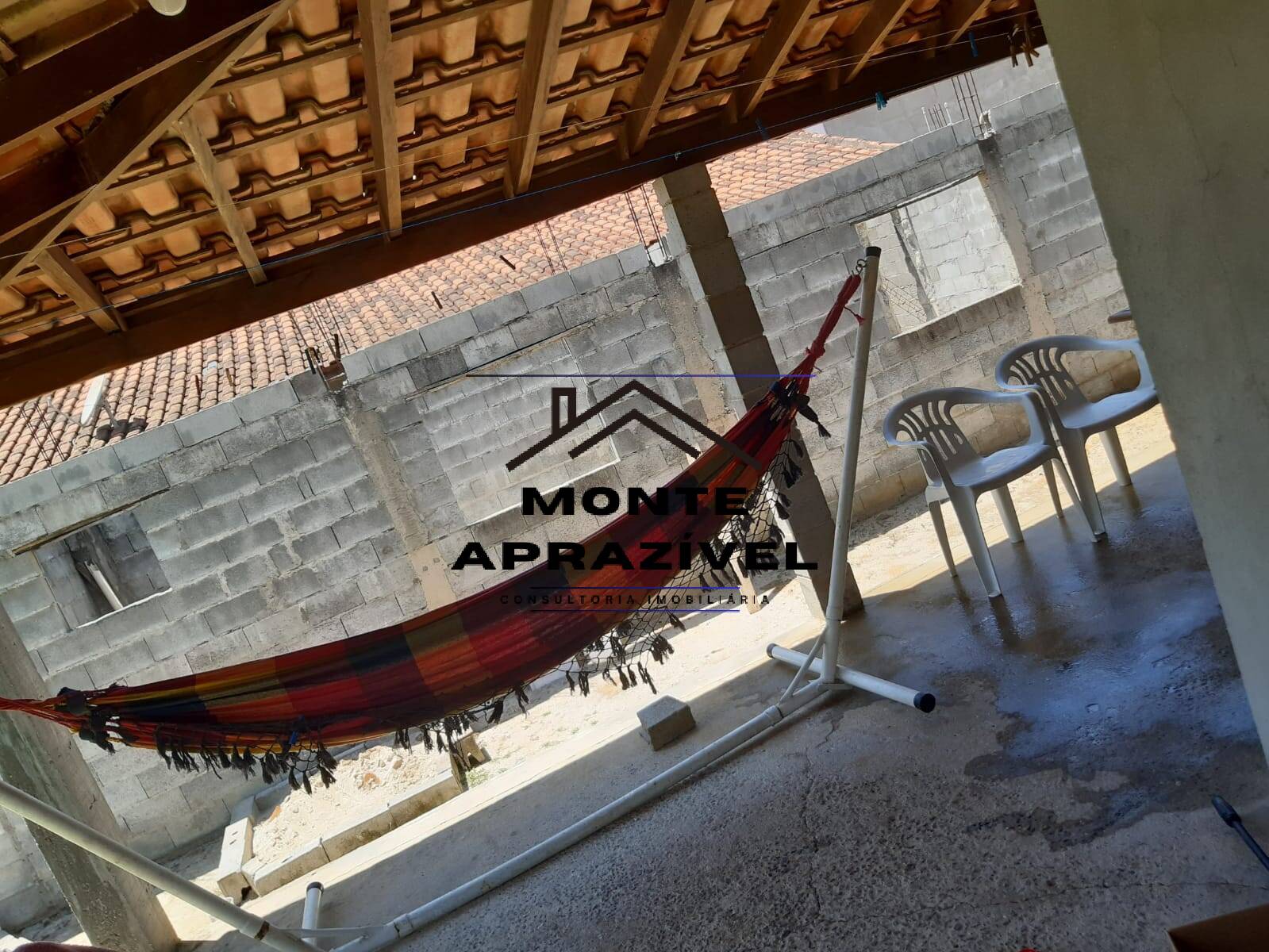 Chácara à venda com 4 quartos, 1200m² - Foto 4