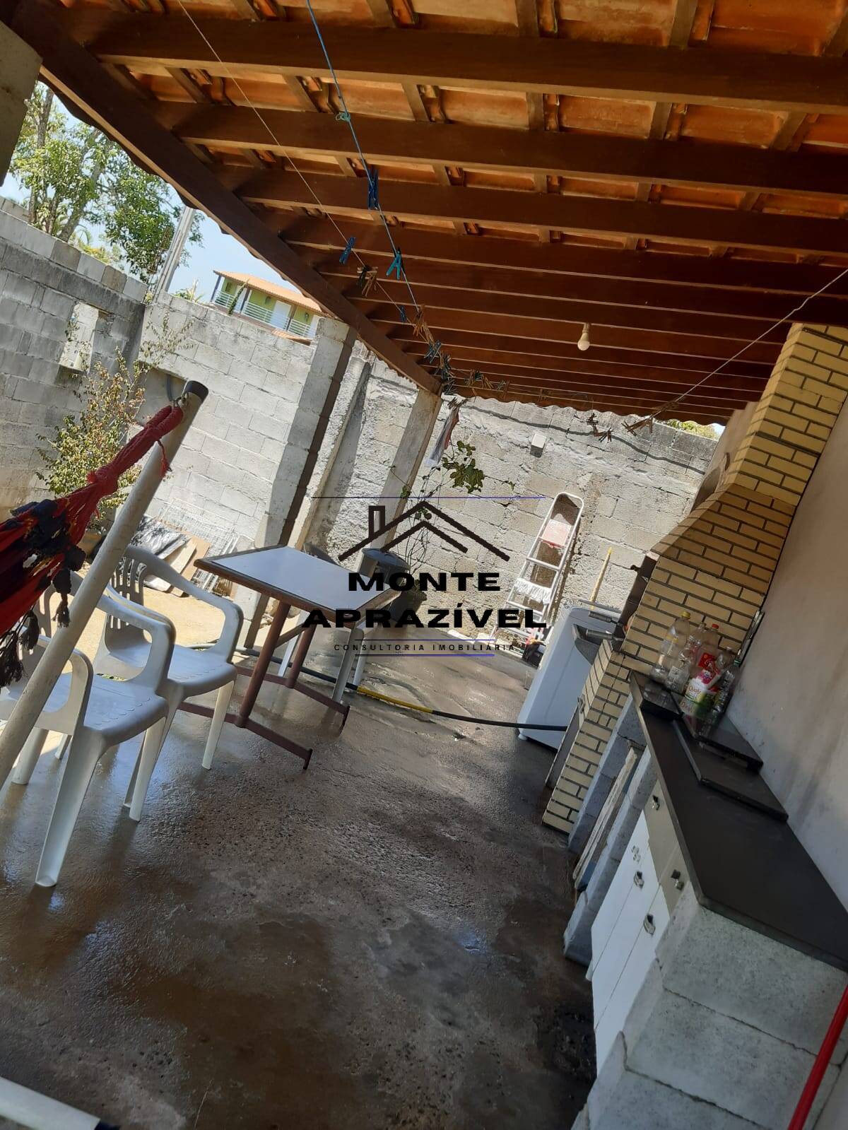 Chácara à venda com 4 quartos, 1200m² - Foto 7