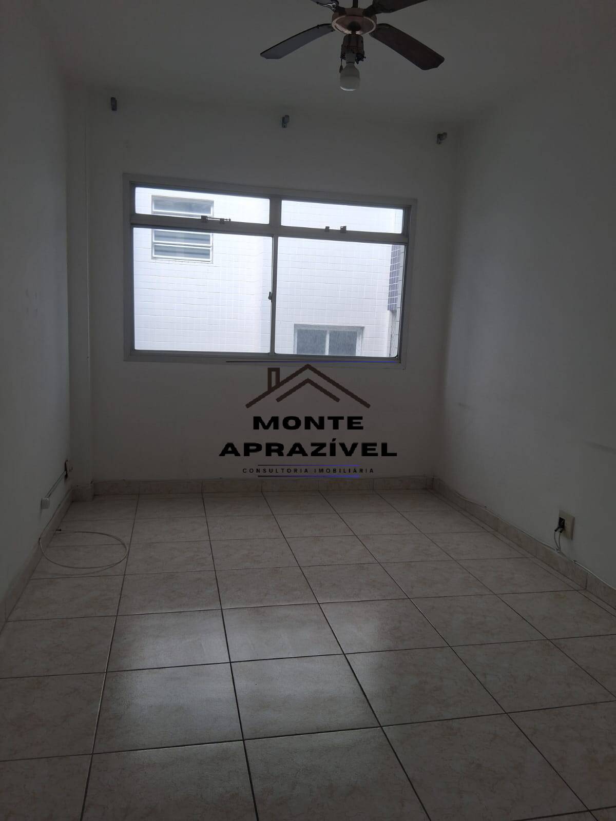 Apartamento, 1 quarto, 410125 m² - Foto 4