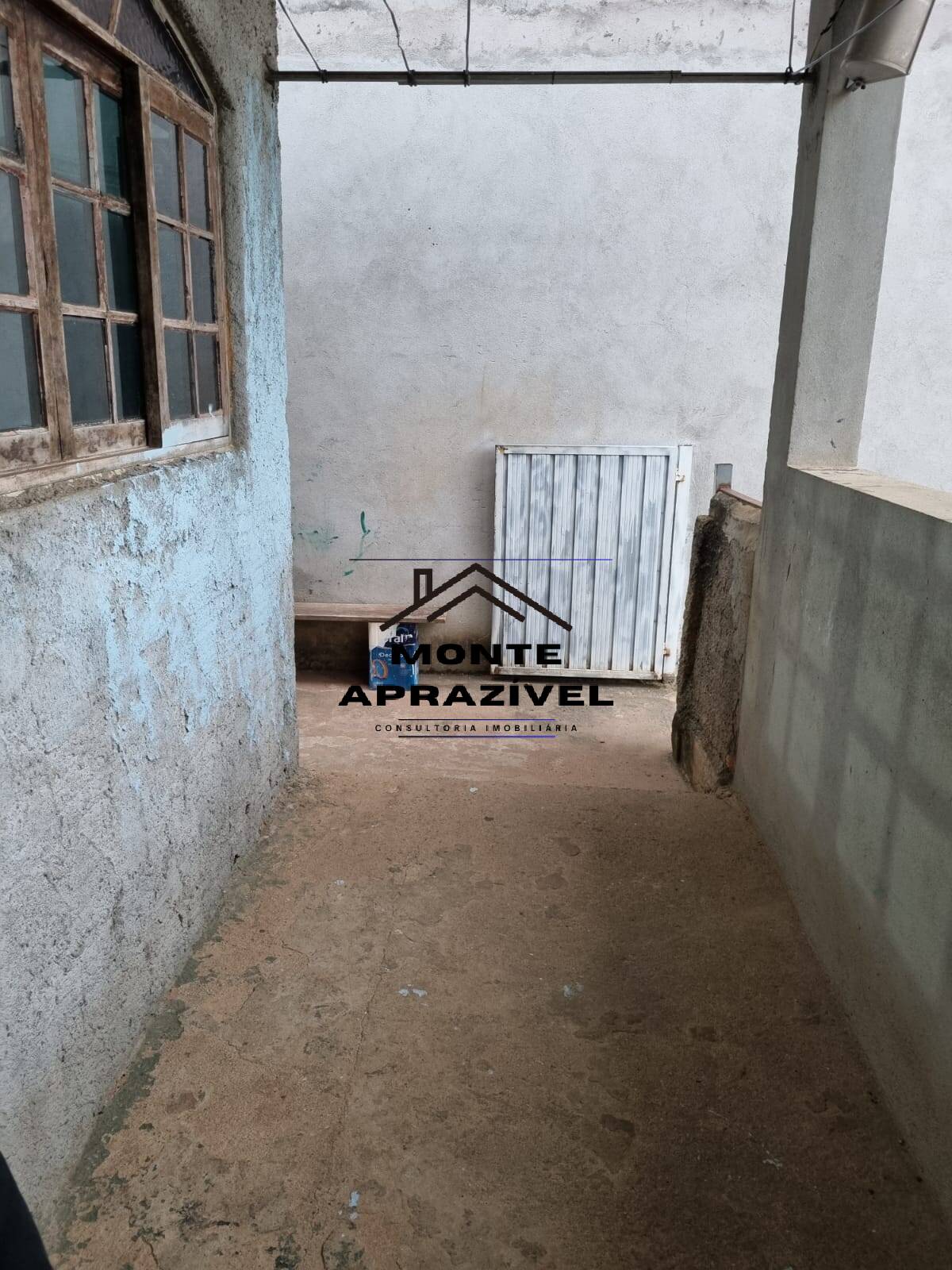 Casa, 2 quartos, 300 m² - Foto 22