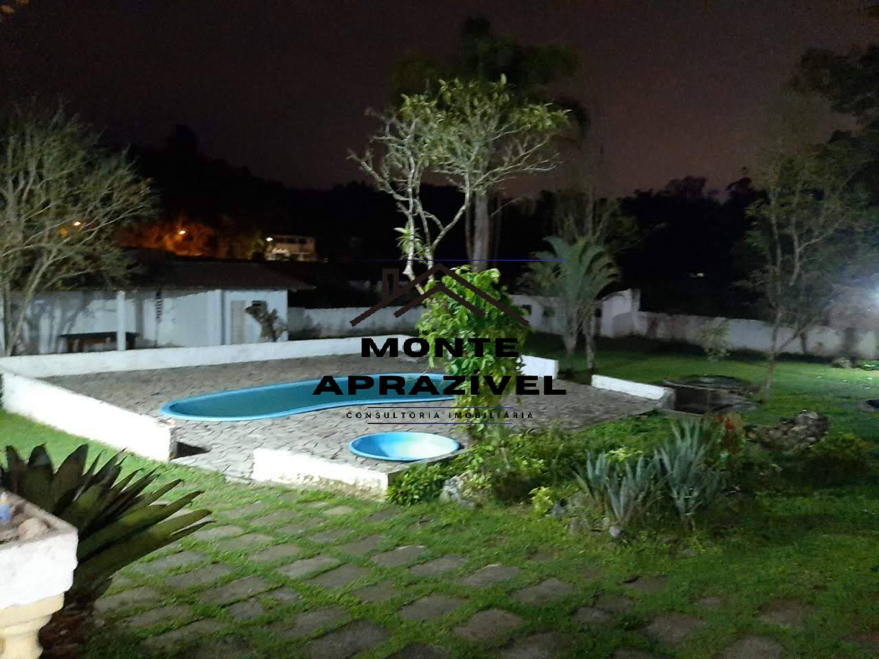 Sítio, 5 quartos, 1712 m² - Foto 4