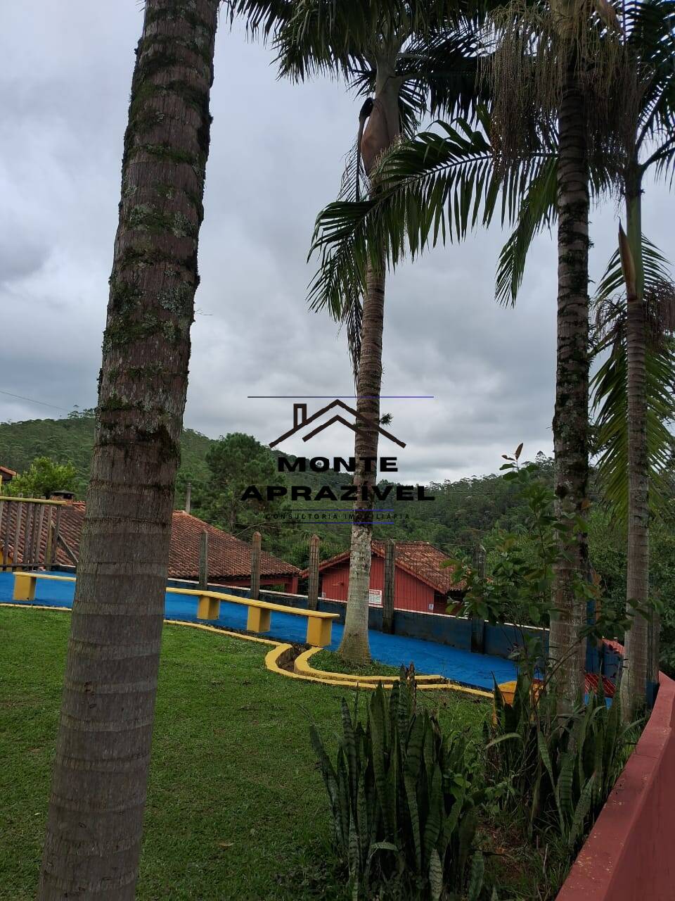 Chácara à venda com 4 quartos, 1500m² - Foto 7