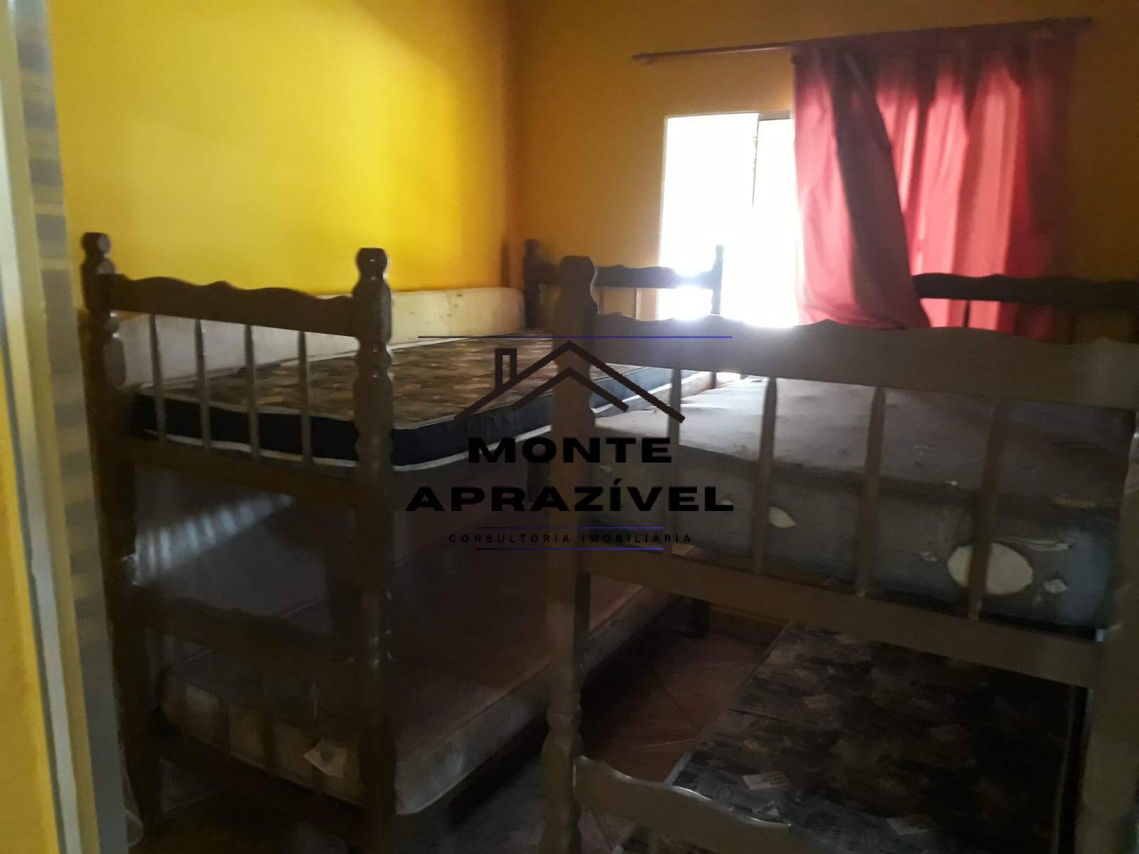 Chácara à venda com 4 quartos, 1500m² - Foto 14