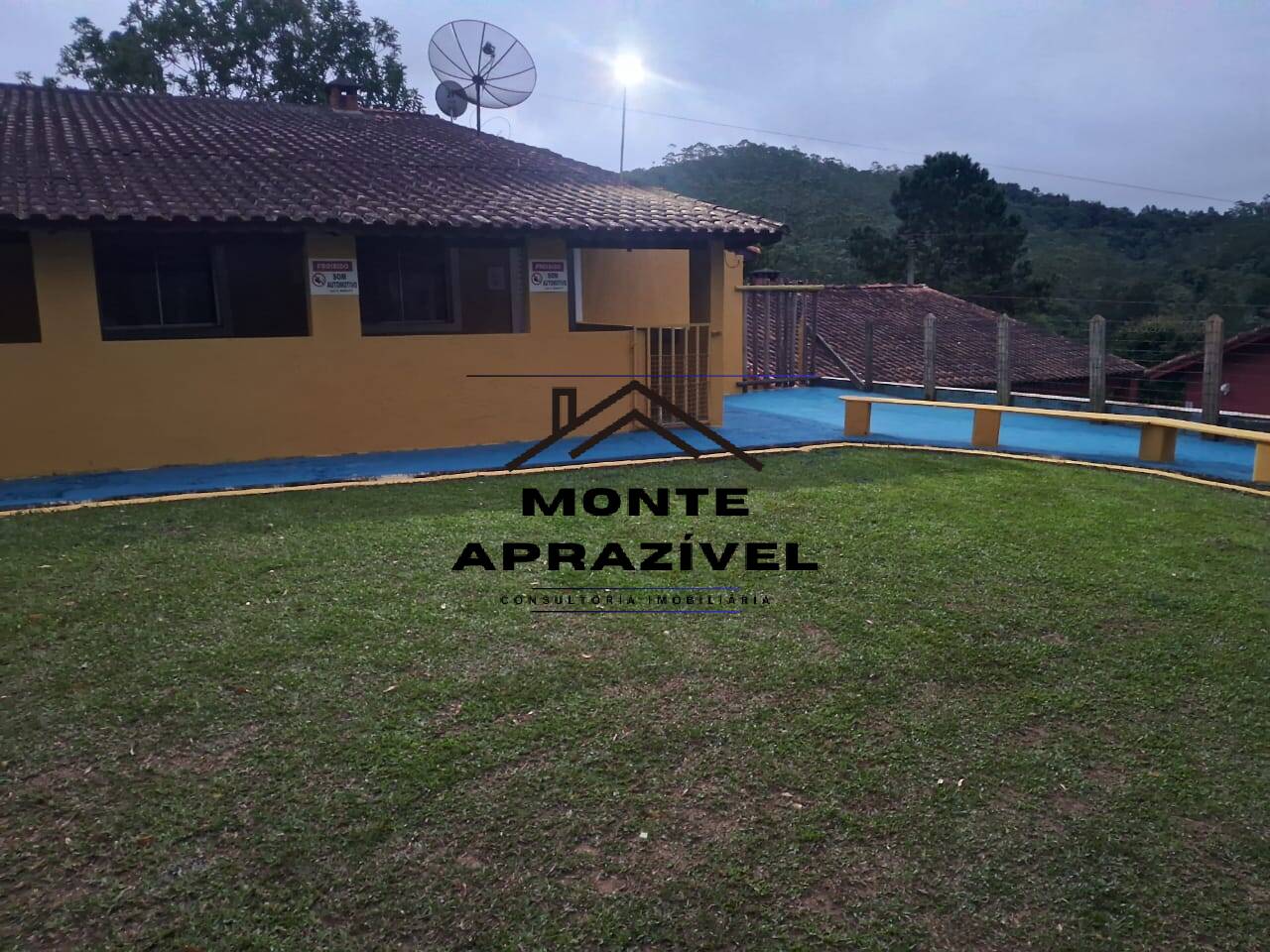 Chácara à venda com 4 quartos, 1500m² - Foto 15