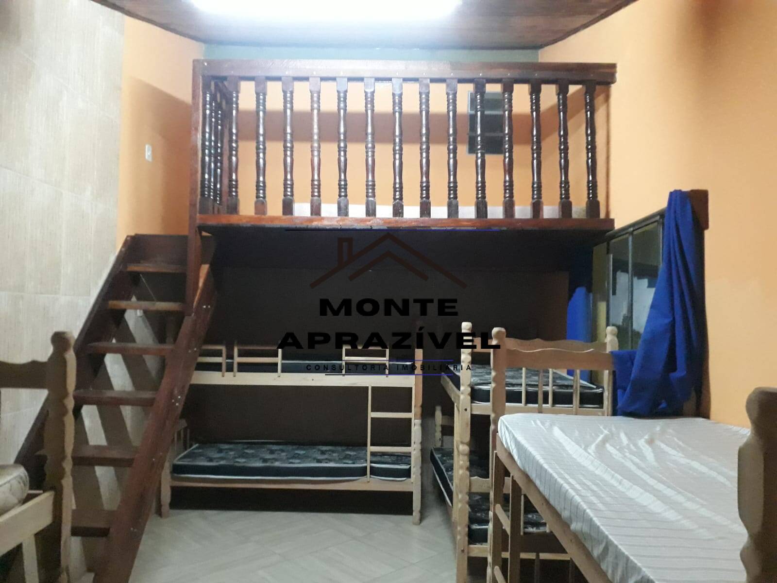 Chácara à venda com 4 quartos, 1500m² - Foto 22