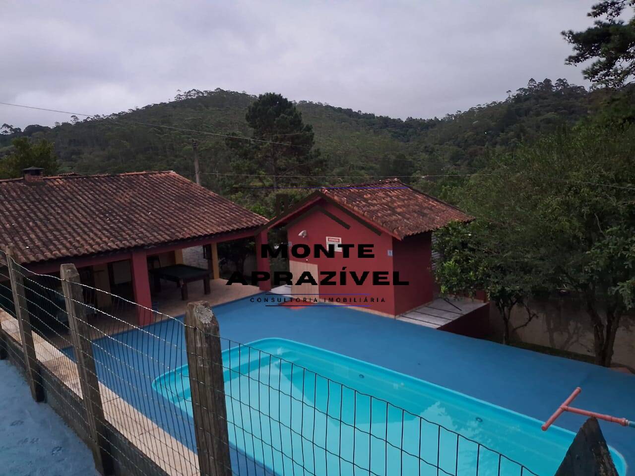 Chácara à venda com 4 quartos, 1500m² - Foto 56