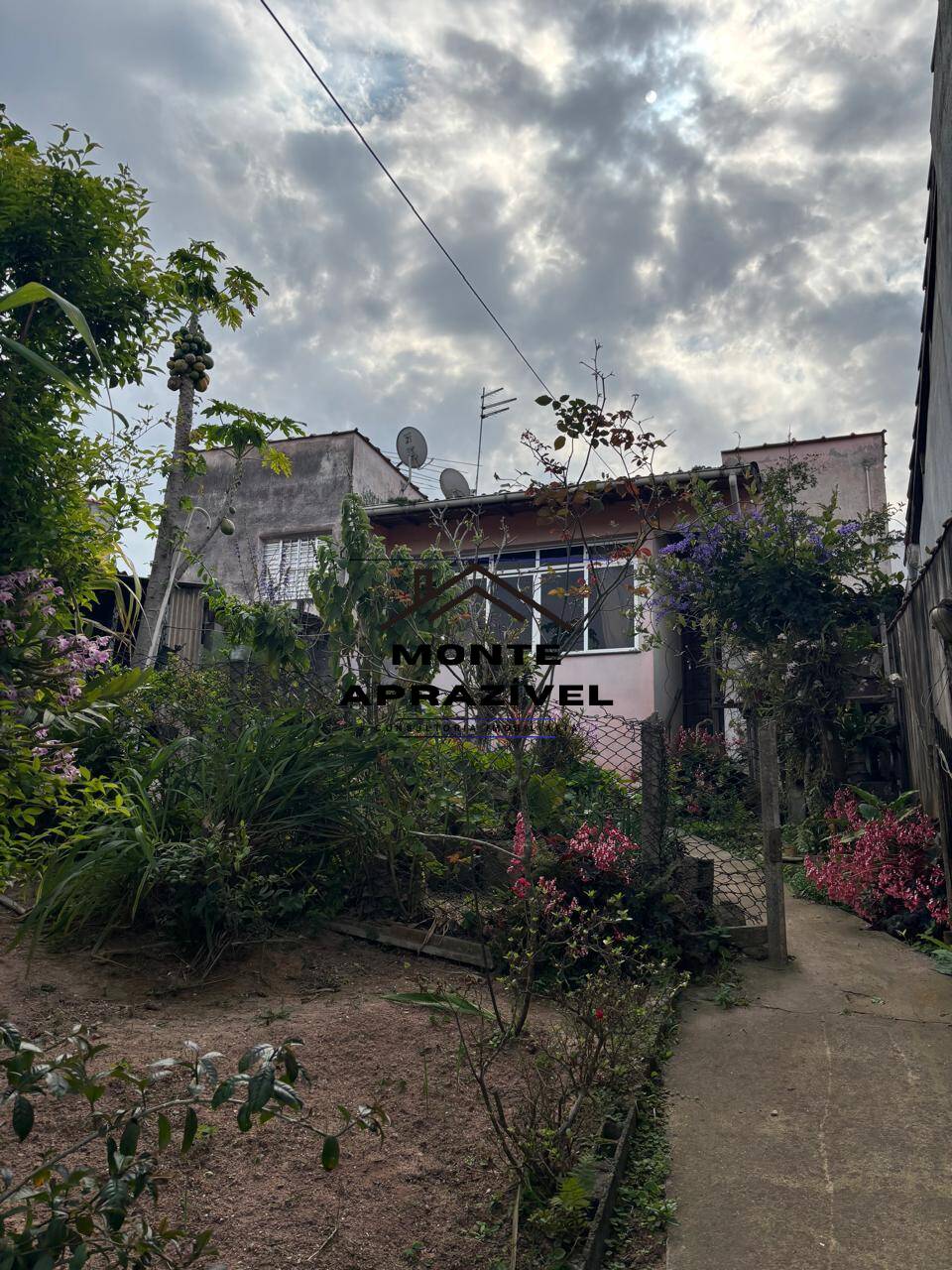 Casa, 2 quartos, 115 m² - Foto 1