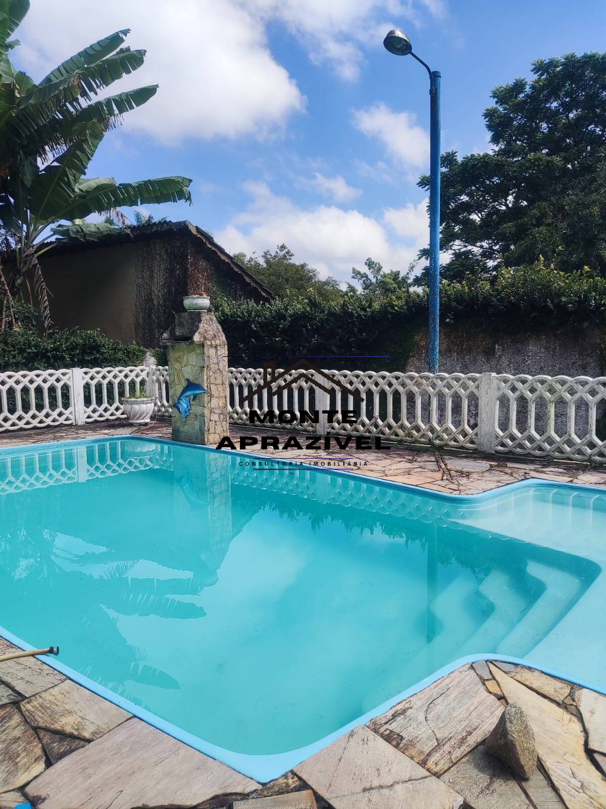 Chácara, 3 quartos, 1957 m² - Foto 1