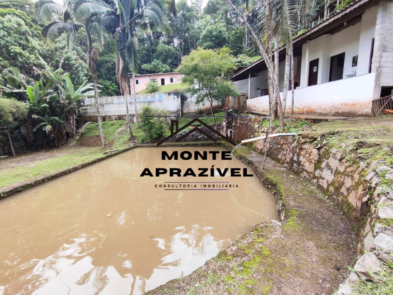 Chácara, 2 quartos, 7550 m² - Foto 1